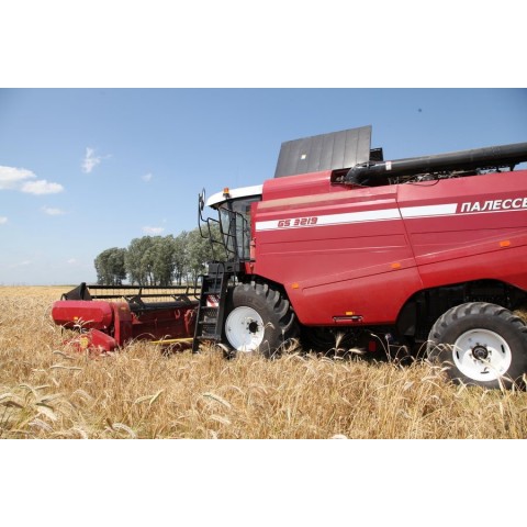 Kombajn zbożowy GS12A-1